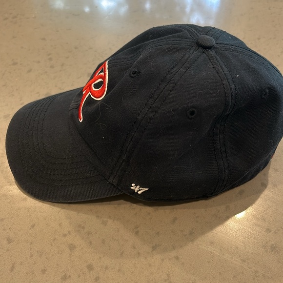 47’ brand Tacoma Rainiers hat - Picture 2 of 4